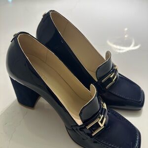 Chic Navy Patent Leather Block Heels